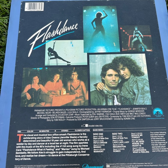 Flashdance (1983) CED Videodisc/RCA SelectaVision (Jennifer Beals/Michael Nouri) - Picture 2 of 7